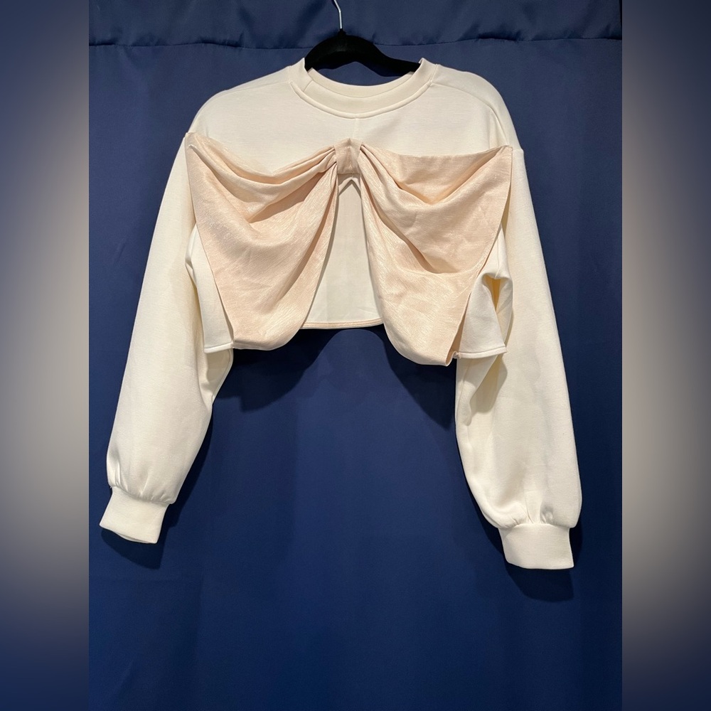 Elegant Cream Cropped Sweatshirt with Draped Front